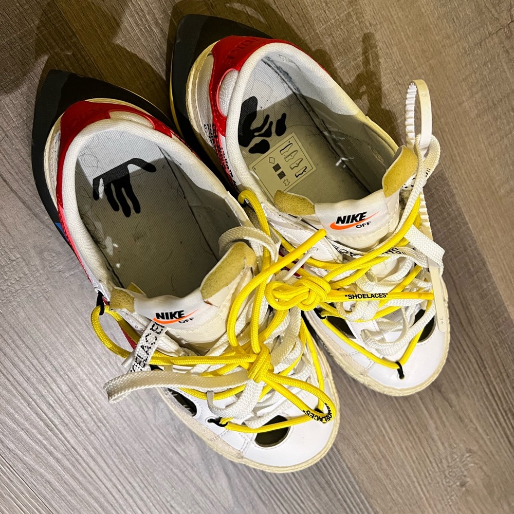 Nike of white blazer